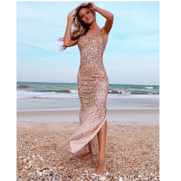 Aidan Mattox Dresses & Skirts - Brand new Aidan Mattox beaded V-NOTCH sleeveless long gown